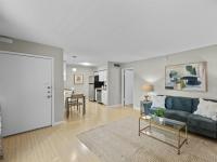 More Details about MLS # 2082632 : 300 CROCKETT ST 307