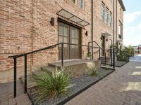 More Details about MLS # 2610054 : 1411 TOWN CREEK DR 6