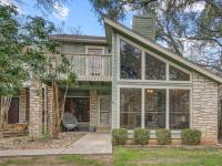 More Details about MLS # 2998352 : 31 CYPRESS PT