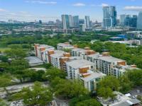 More Details about MLS # 4467124 : 1600 BARTON SPRINGS RD 3504
