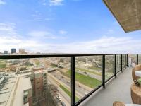 More Details about MLS # 6228627 : 84 EAST AVE 1703
